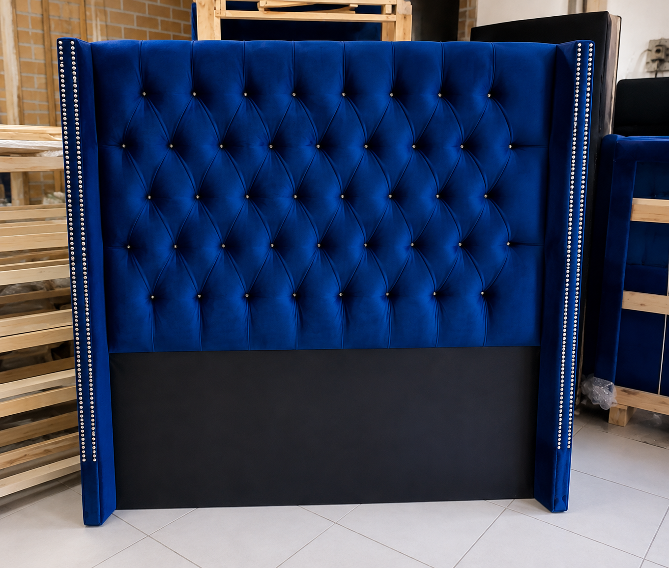 Luxury Tufted Winged Velvet Headboard - Image 3